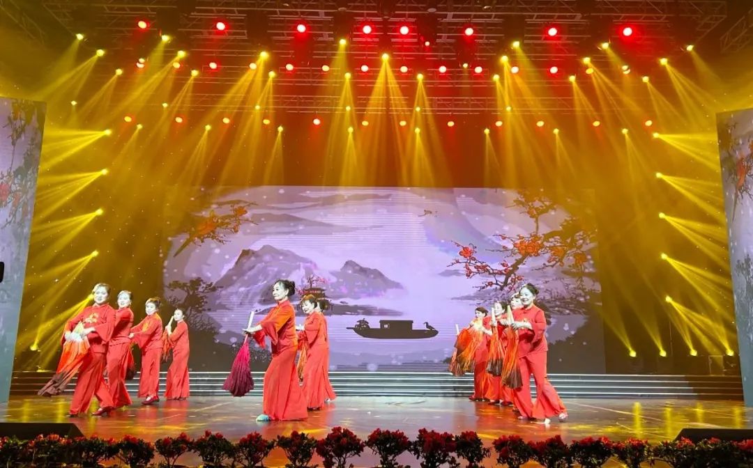 ��������רעΪ����·���ϵ�����ƽ̨