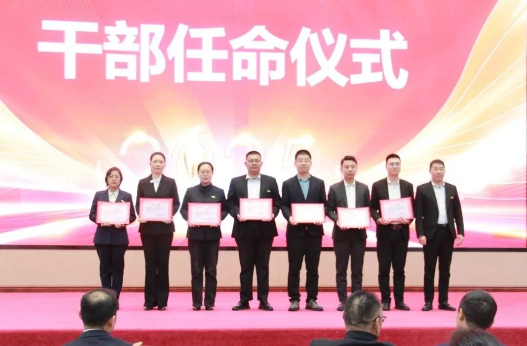 ��������רעΪ����·���ϵ�����ƽ̨