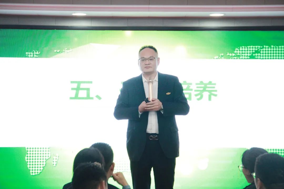 ��������רעΪ����·���ϵ�����ƽ̨