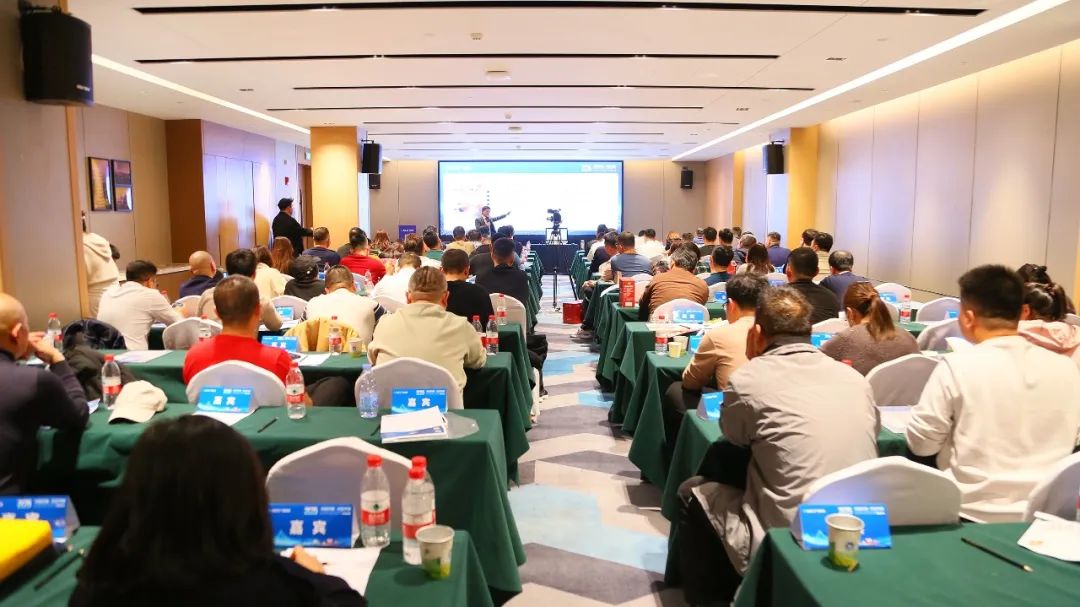 ��������רעΪ����·���ϵ�����ƽ̨