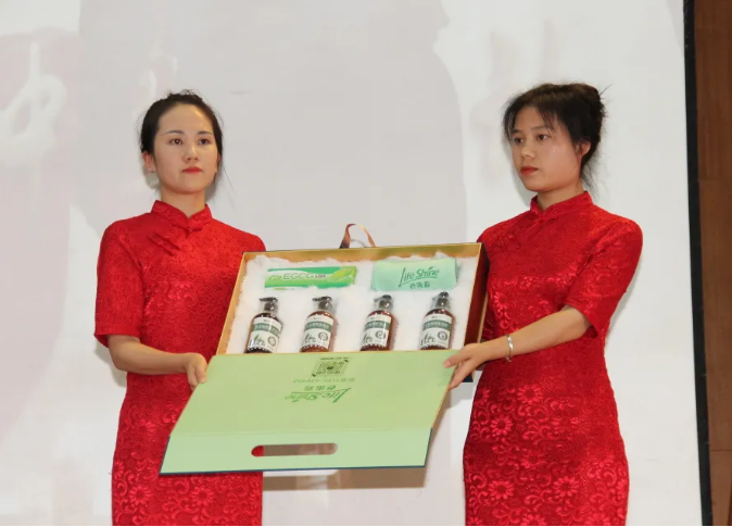 ��������רעΪ����·���ϵ�����ƽ̨