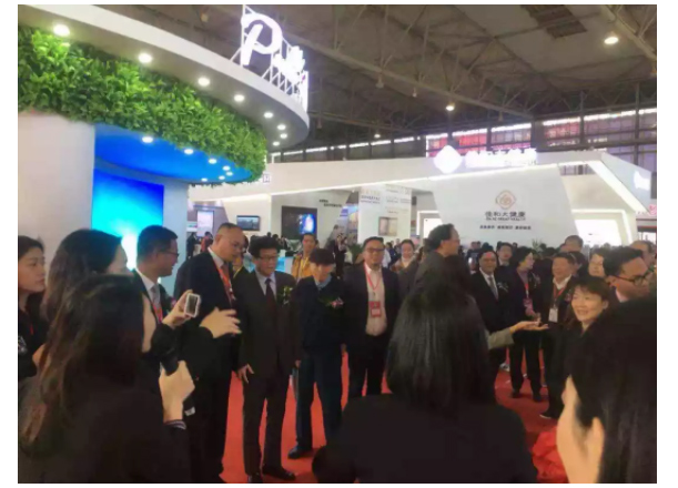 ��������רעΪ����·���ϵ�����ƽ̨